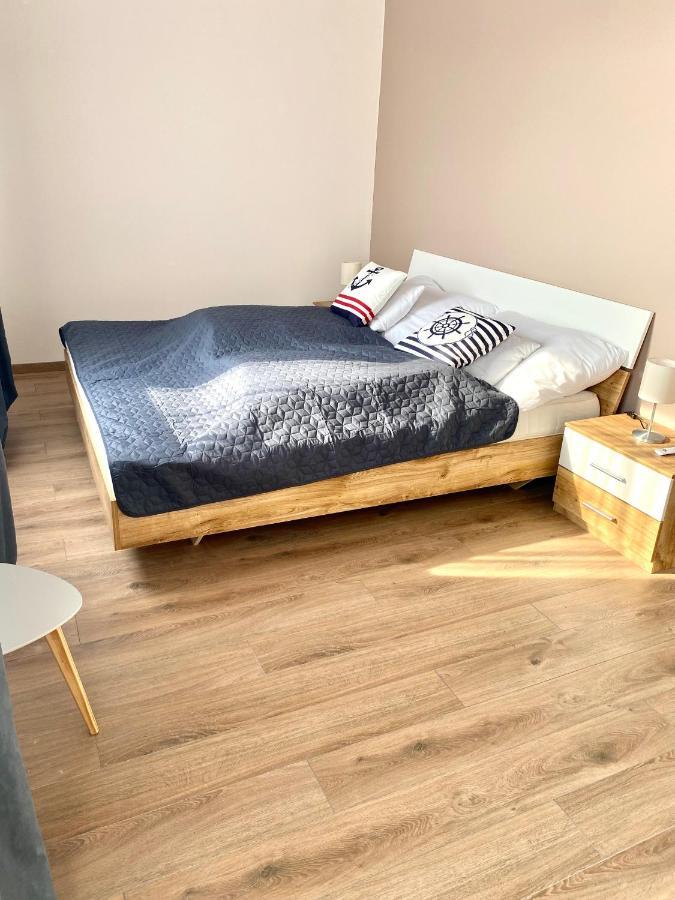 Azur Panorama Apartman Alsóörs Eksteriør bilde
