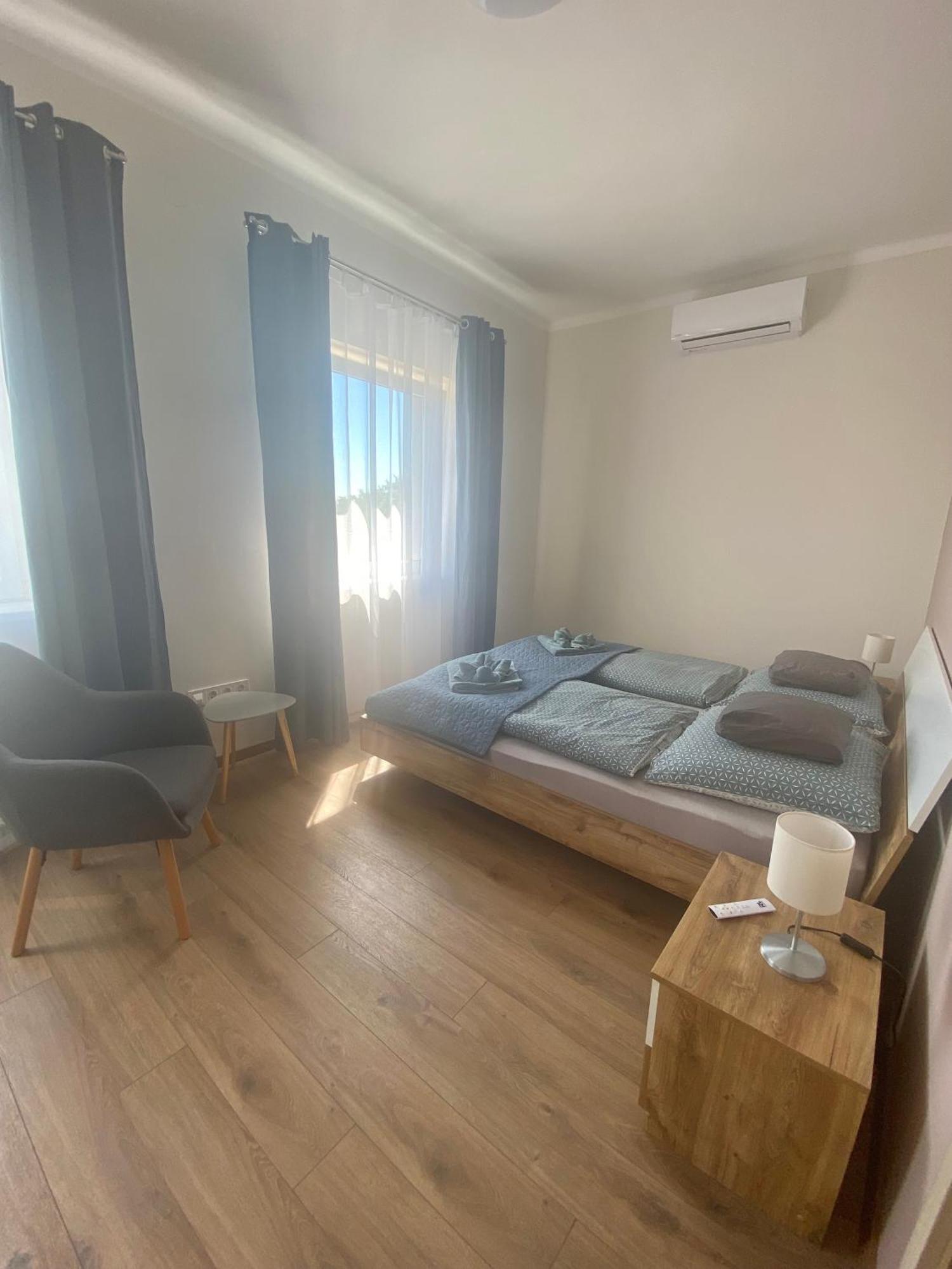 Azur Panorama Apartman Alsóörs Eksteriør bilde